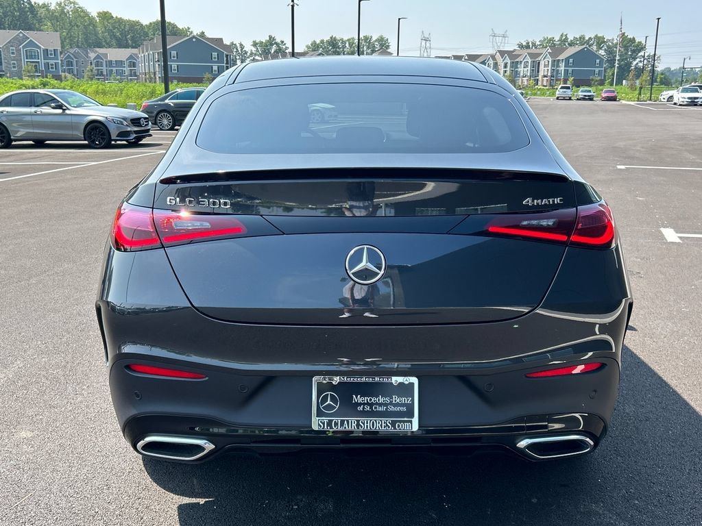 New 2026 Graphite Grey Metallic Mercedes-Benz GLC 300 image 40