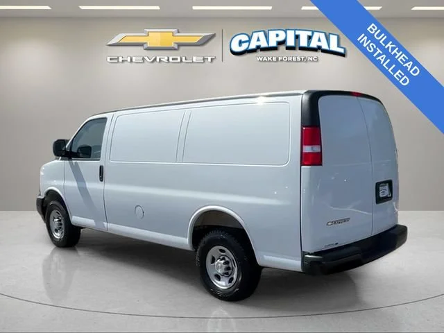 Used 2025 Summit White Chevrolet WT image 4