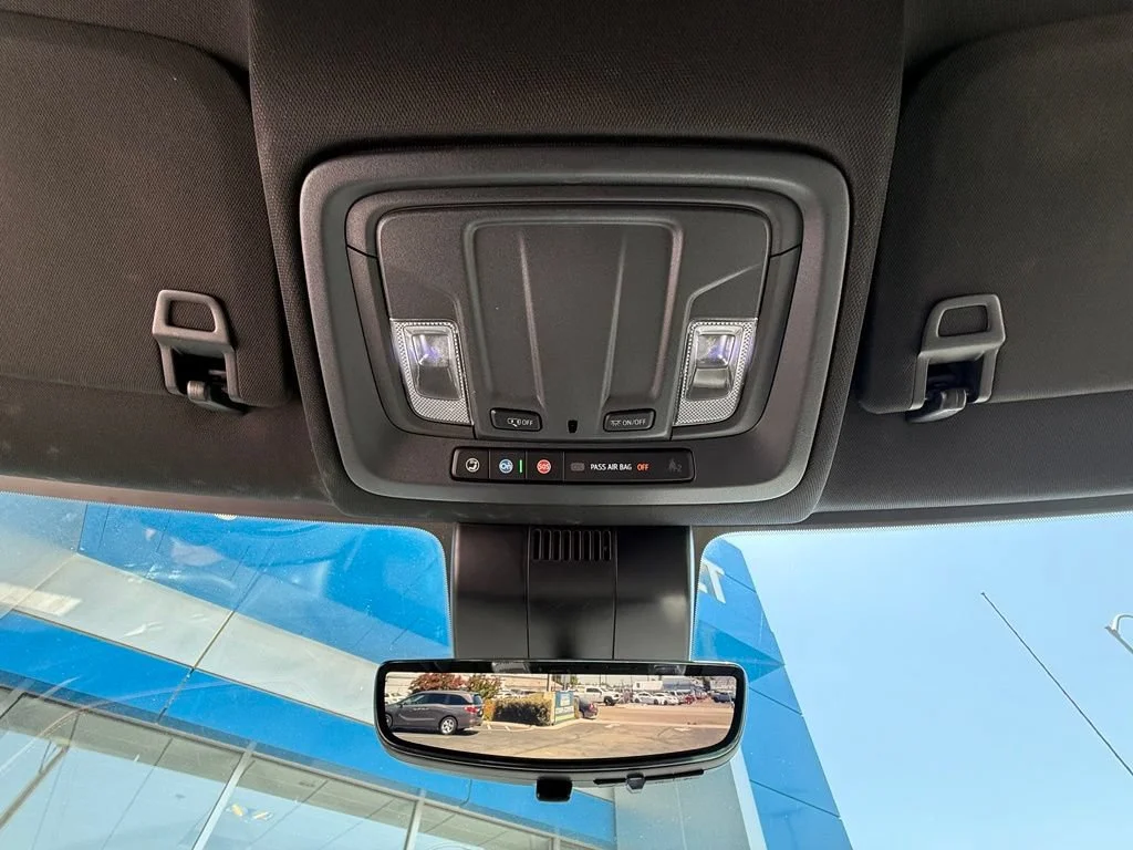 Used 2023 Titanium Rush Metallic GMC AT4 image 29