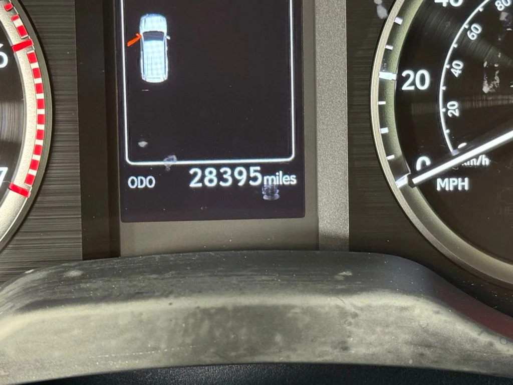 Used 2023 Onyx Black Lexus 460 image 17