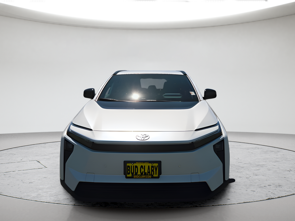 2026 Toyota bZ XLE - Photo 8