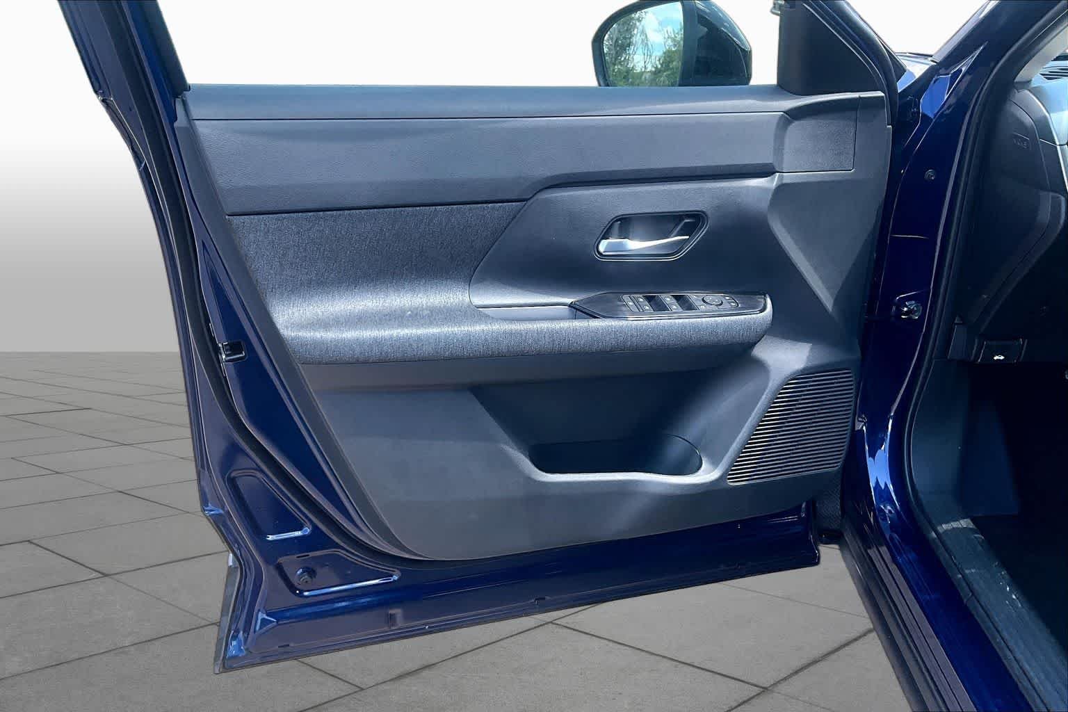 New 2027 Deep Blue Pearl Nissan SV image 16