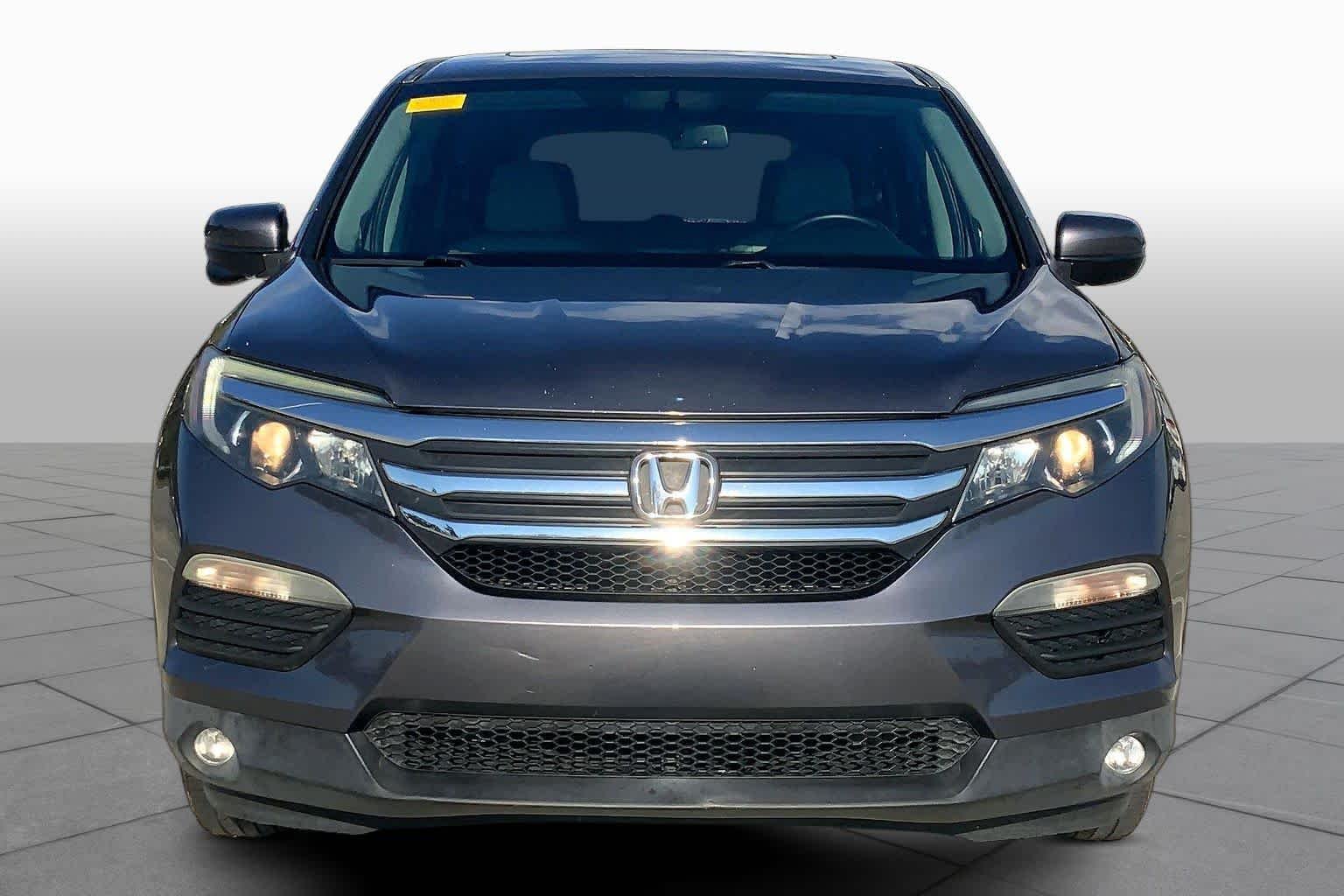 Used 2016 Crystal Black Pearl Honda EX-L image 4