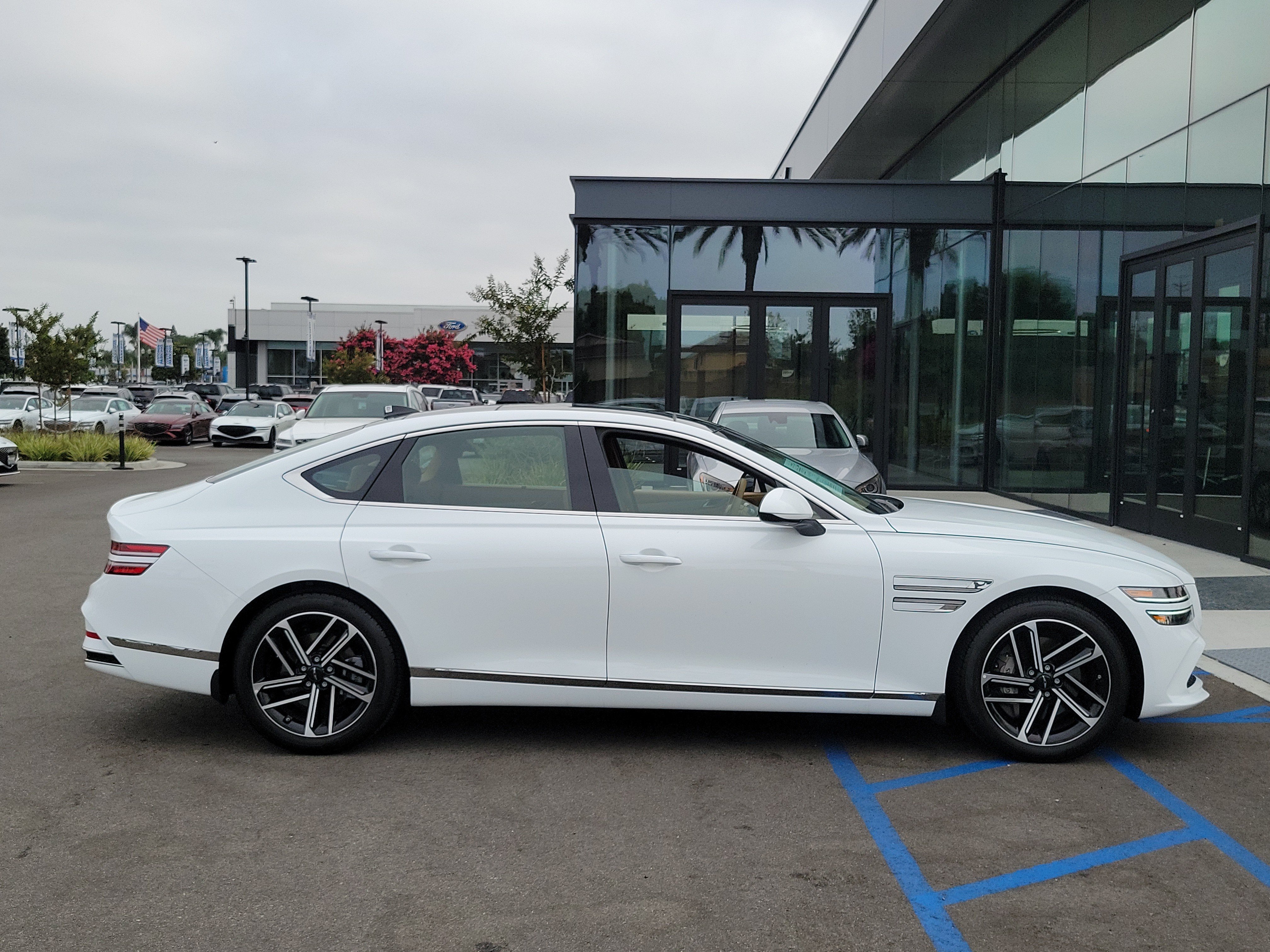 Certified Used 2026 Alta White Genesis 2.5T Advanced image 5