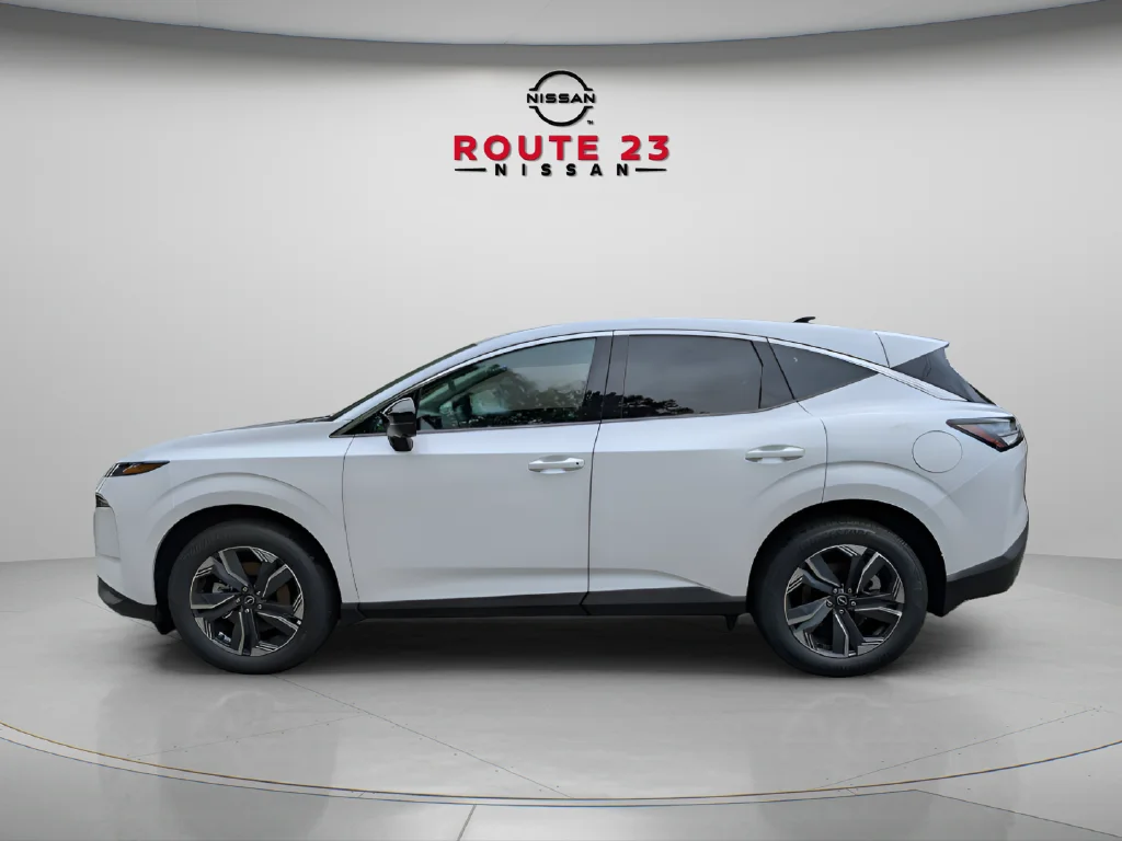 New 2026 White Nissan SL image 8