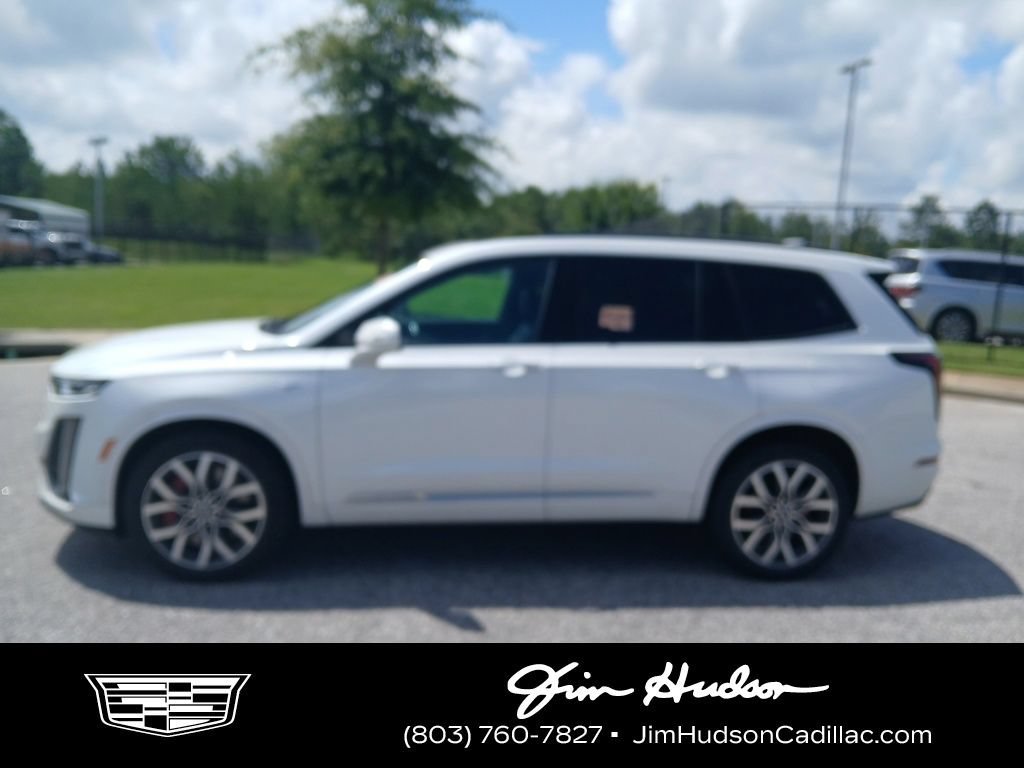 2024 Cadillac XT6