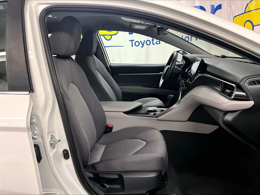 Used 2024 White Toyota LE image 11