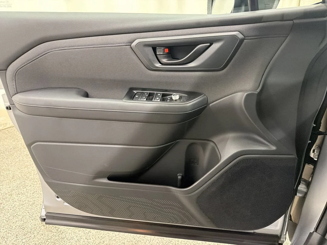 New 2026 Ice Silver Metallic Subaru Premium image 18