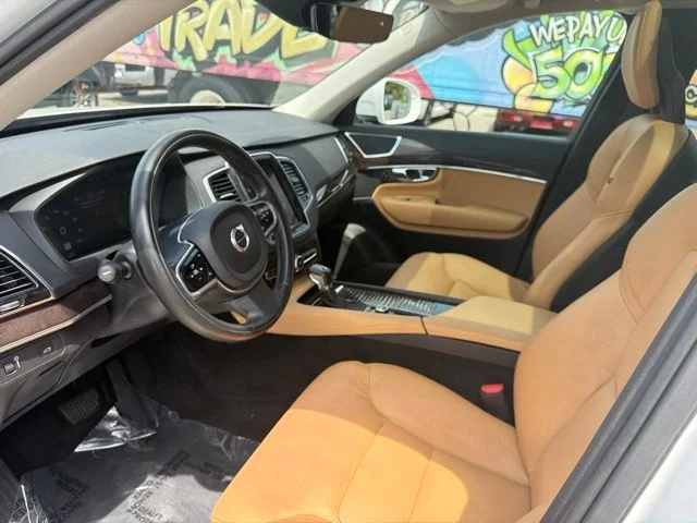 Used 2016 White Volvo T6 Momentum image 10