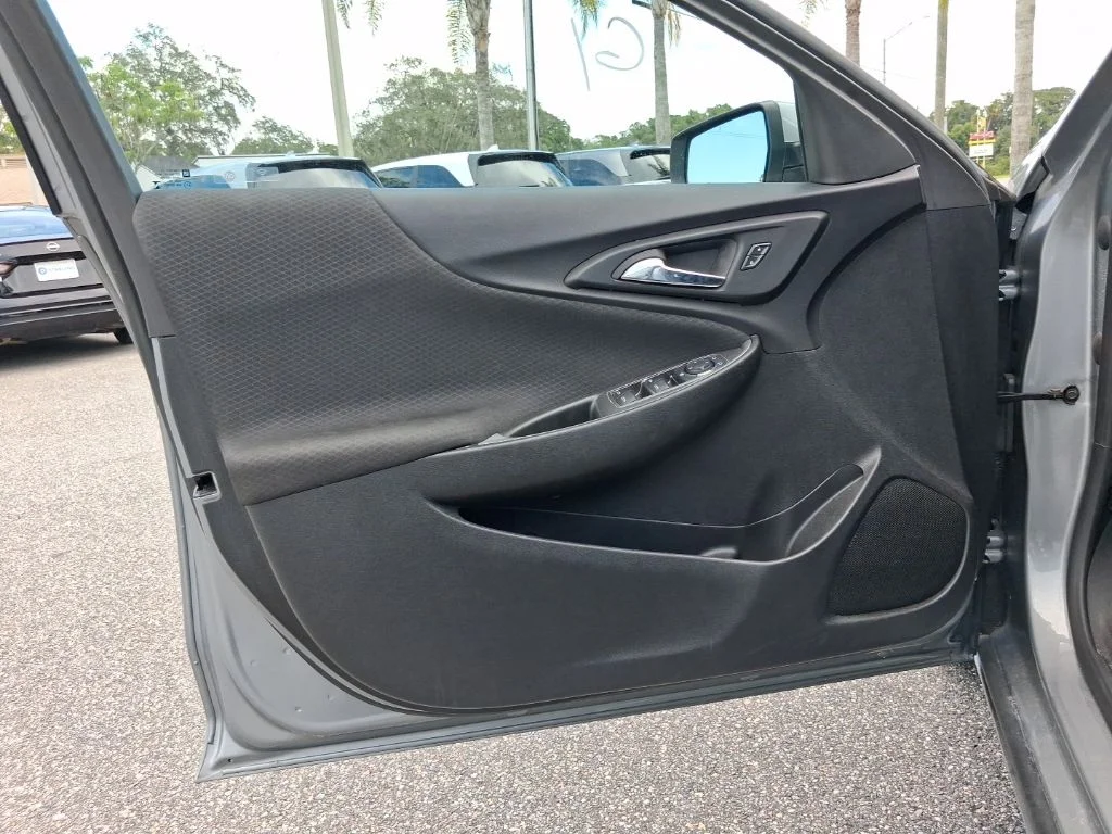 Used 2024 Gray Chevrolet LT image 20