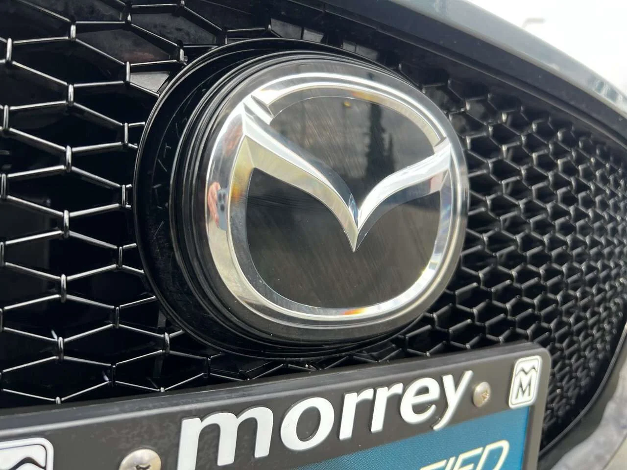 Used 2025  Mazda GS image 4