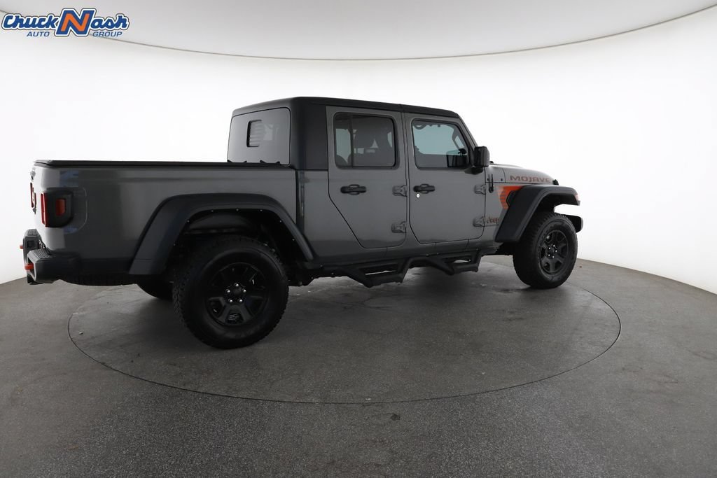 Used 2021  Jeep Mojave image 13