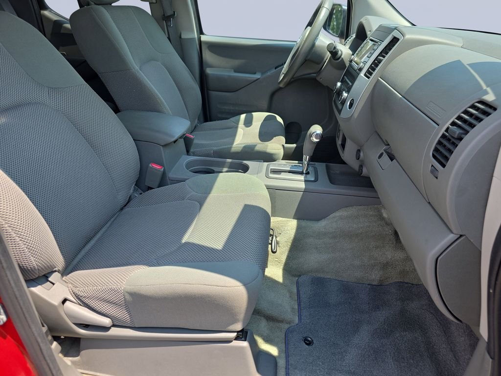 2016 Nissan Frontier SV - Photo 30