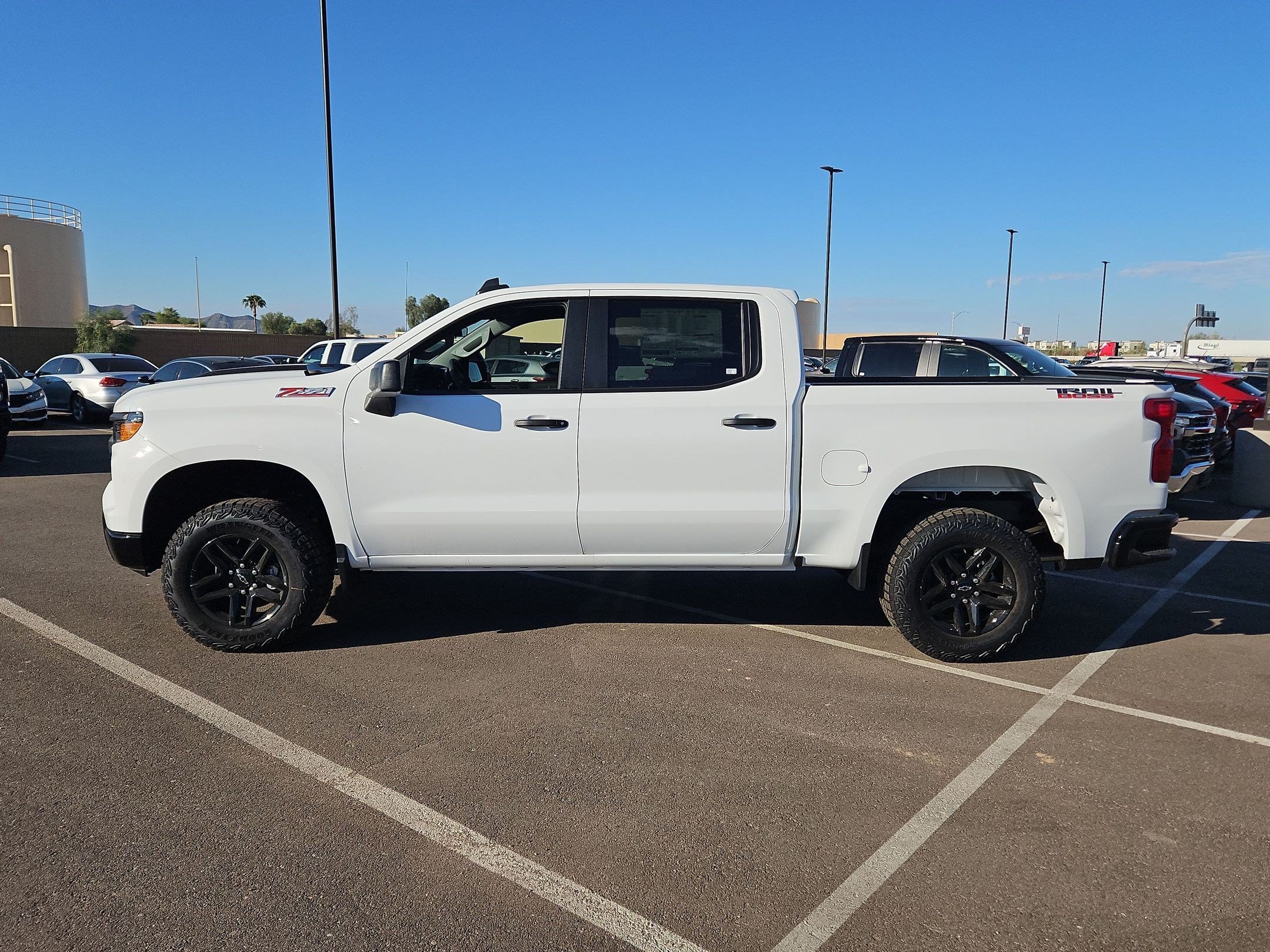 2026 Chevrolet Silverado 1500 Custom Trail Boss - Photo 11