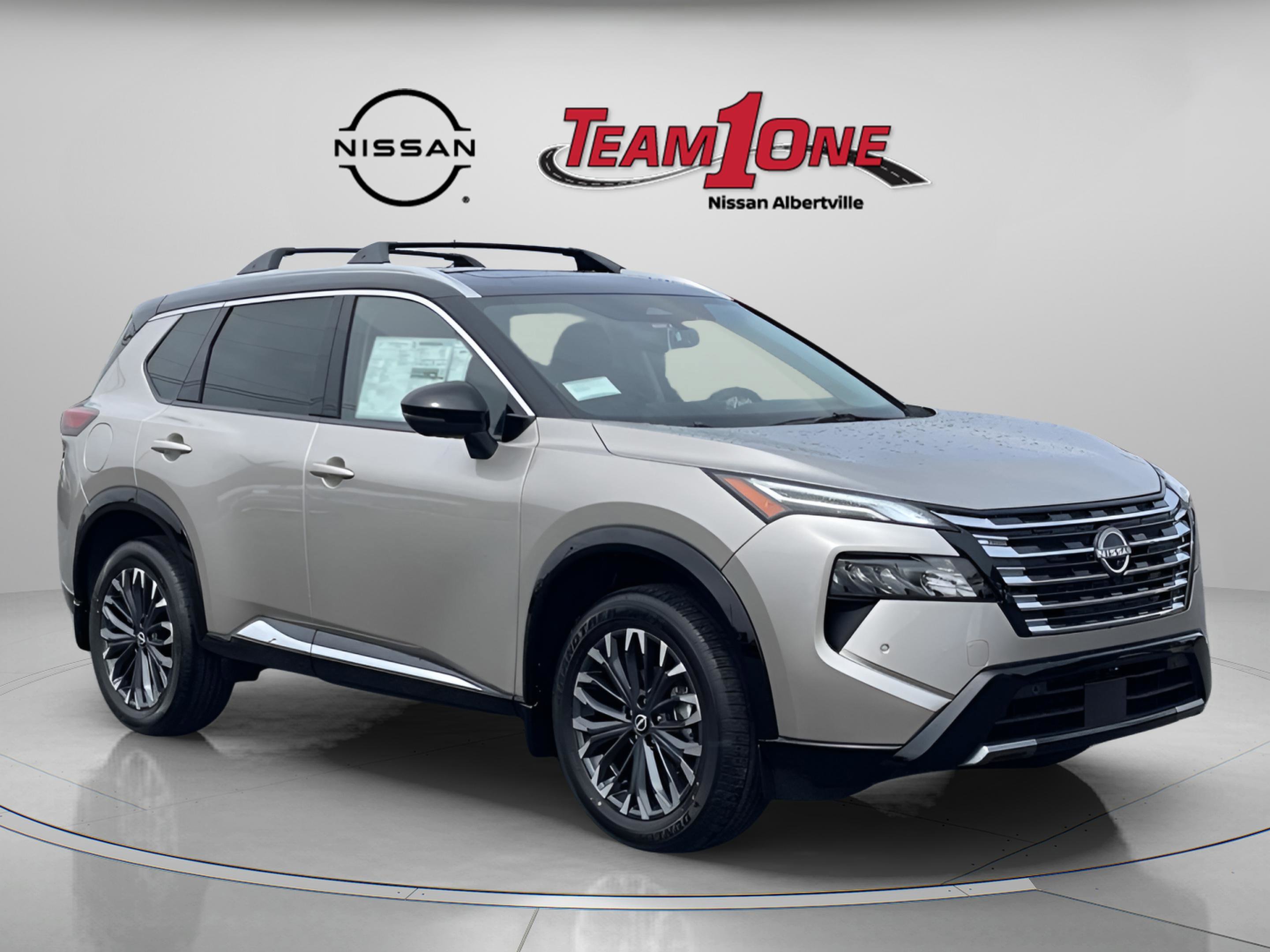 New 2026 Champagne Silver Metallic / Super Black Two-tone Nissan Platinum image 1