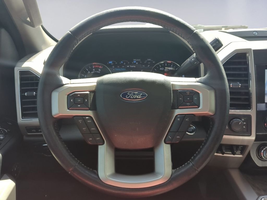 Used 2019 Black Metallic Ford Lariat image 15