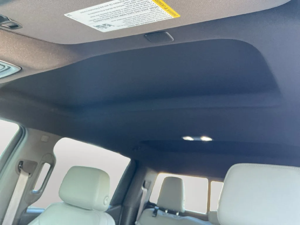 Used 2020 Blue Chevrolet RST image 17