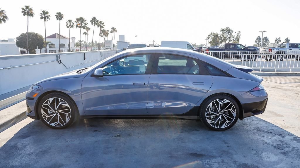 Used 2023 Blue Hyundai SEL image 14