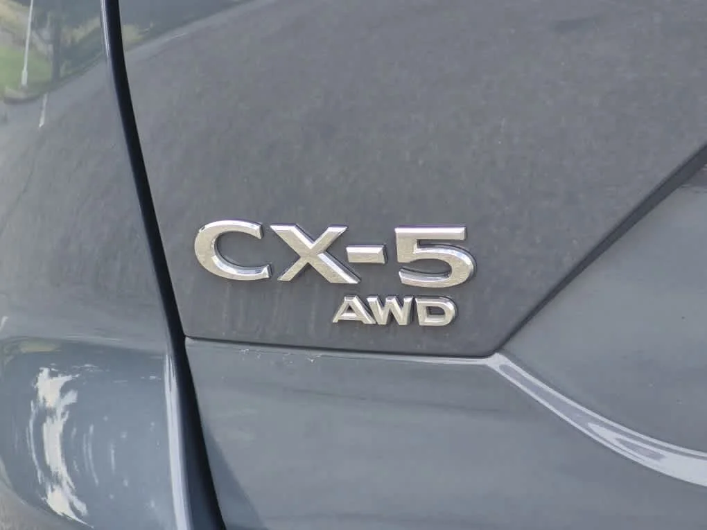 Certified Used 2025 Polymetal Gray Metallic Mazda 2.5 S Carbon Edition image 24