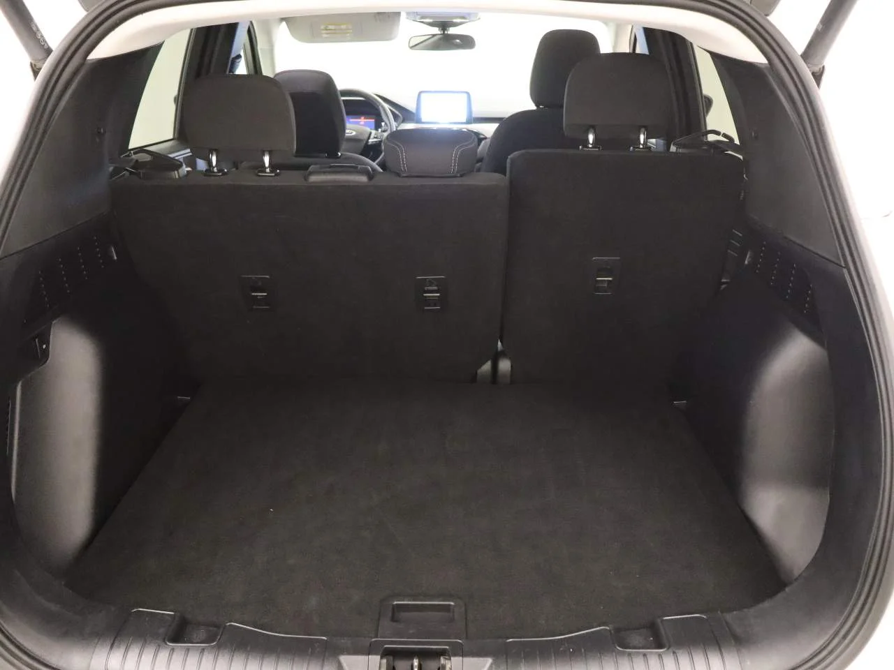 Used 2024 Oxford White Ford Active image 19