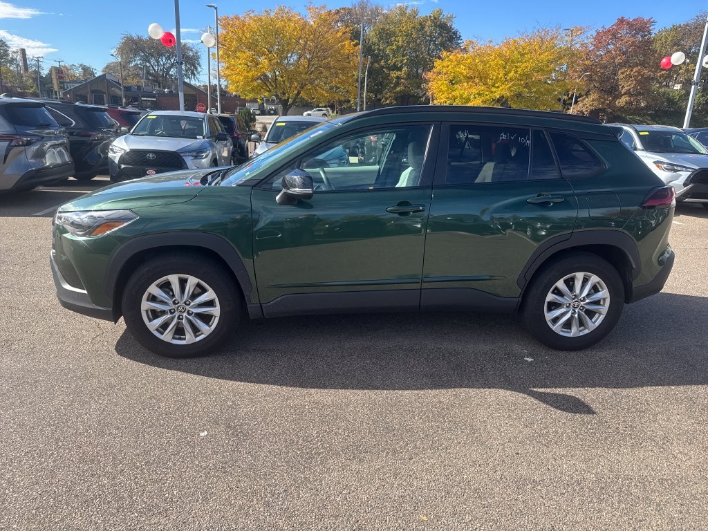 Used 2026 Green Toyota LE image 4