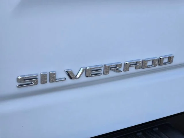 Used 2021 White Chevrolet RST image 17