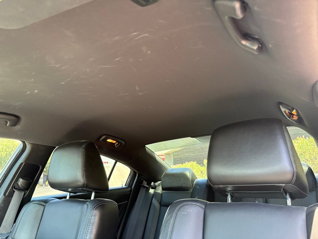 Used 2020 Gray Dodge SXT image 8