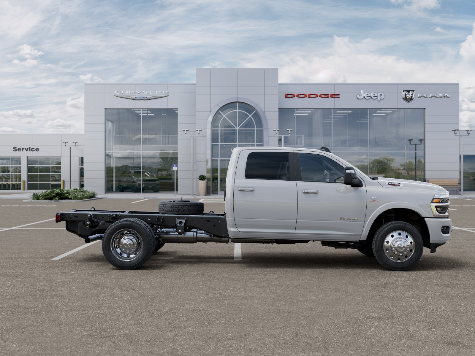New 2026 Bright White Clear-Coat Exterior Paint RAM Tradesman image 48