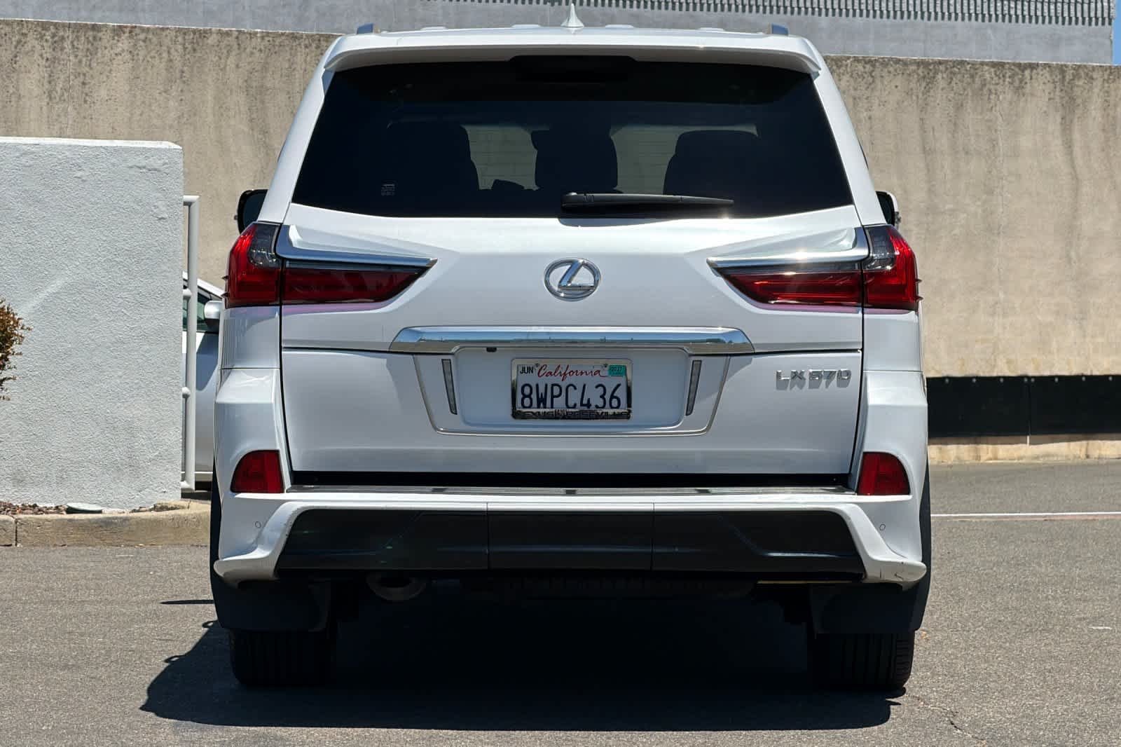 Certified Used 2021 EMINENT WHITE PEARL Lexus  image 8