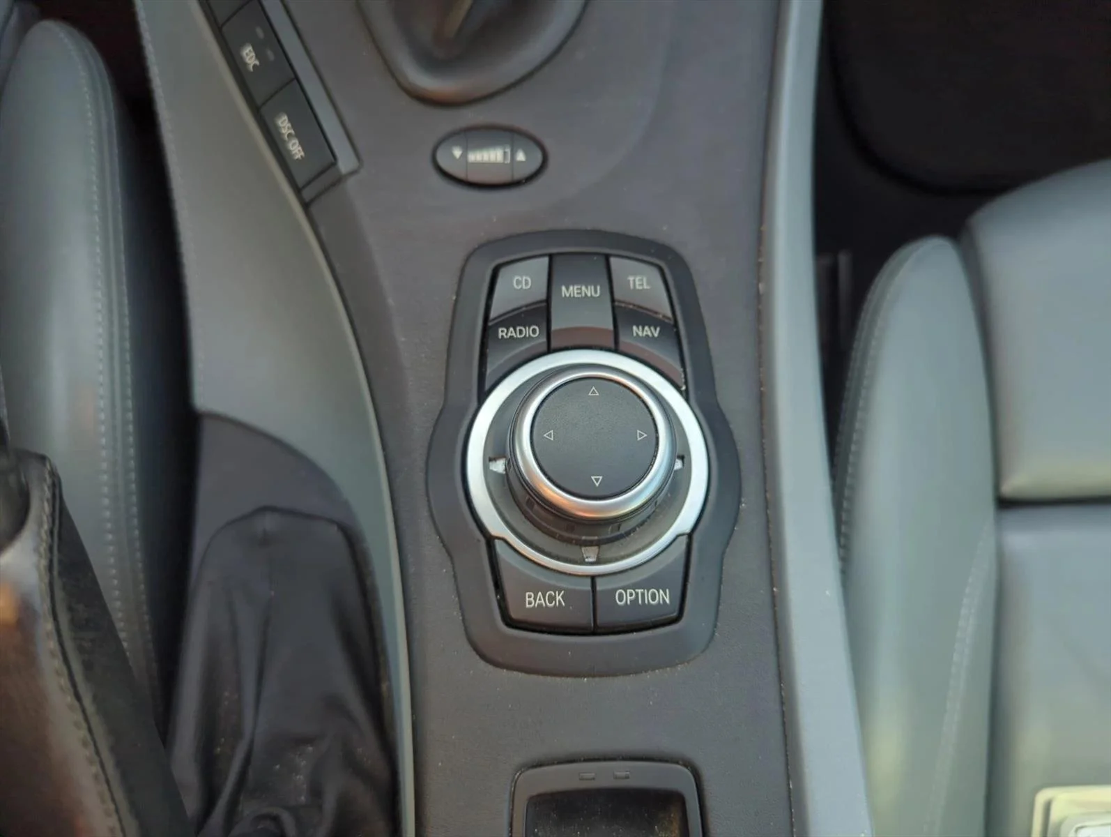 Used 2009 Silverstone Metallic BMW  image 20