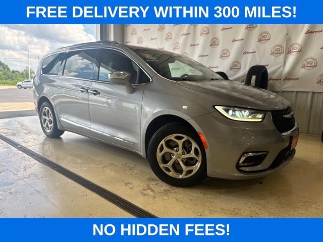 Used 2021 Chrysler Pacifica Limited with VIN 2C4RC3GG2MR529819 for sale in Kansas City