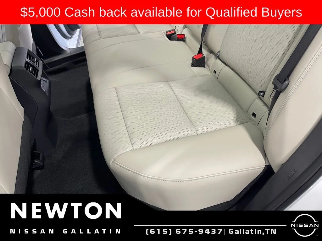 New 2026 Everest White Pearl TriCoat Nissan Platinum image 19
