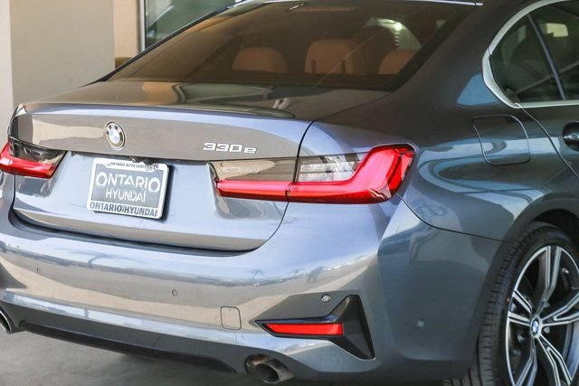 Used 2021 Gray BMW 330e iPerformance image 8