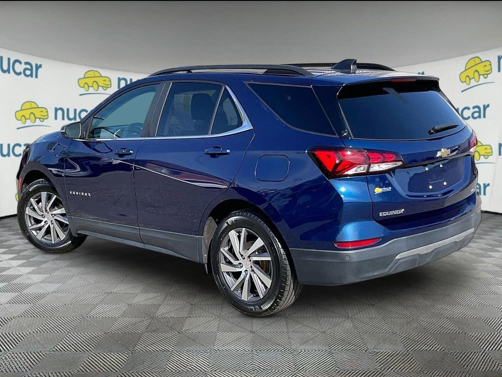 Used 2022 Blue Chevrolet LT image 4