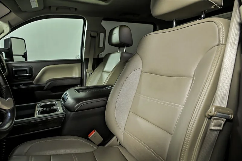Used 2016 CRIMSON RED GMC Denali image 16