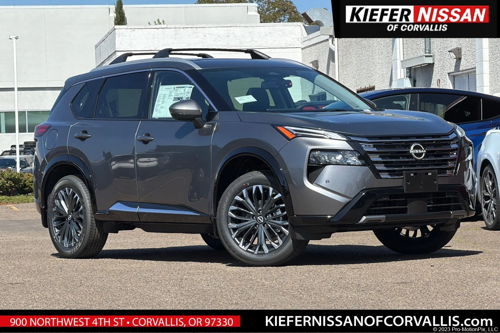 2026 Nissan Rogue Platinum AWD's photo