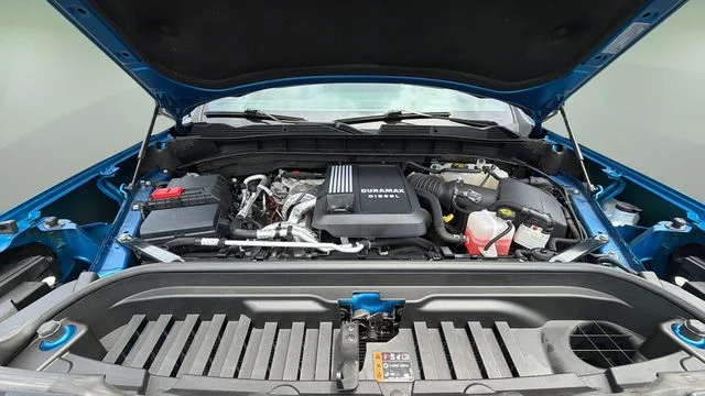 Used 2024 Blue GMC AT4X image 33