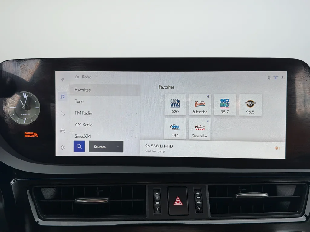 Used 2024 White Lexus 350 image 14