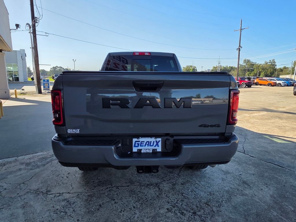Used 2026 White Ram Black Express image 7