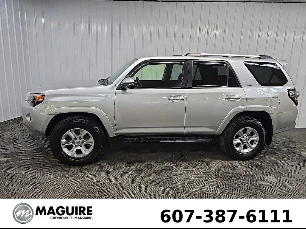 Used 2020 Silver Toyota SR5 Premium image 5