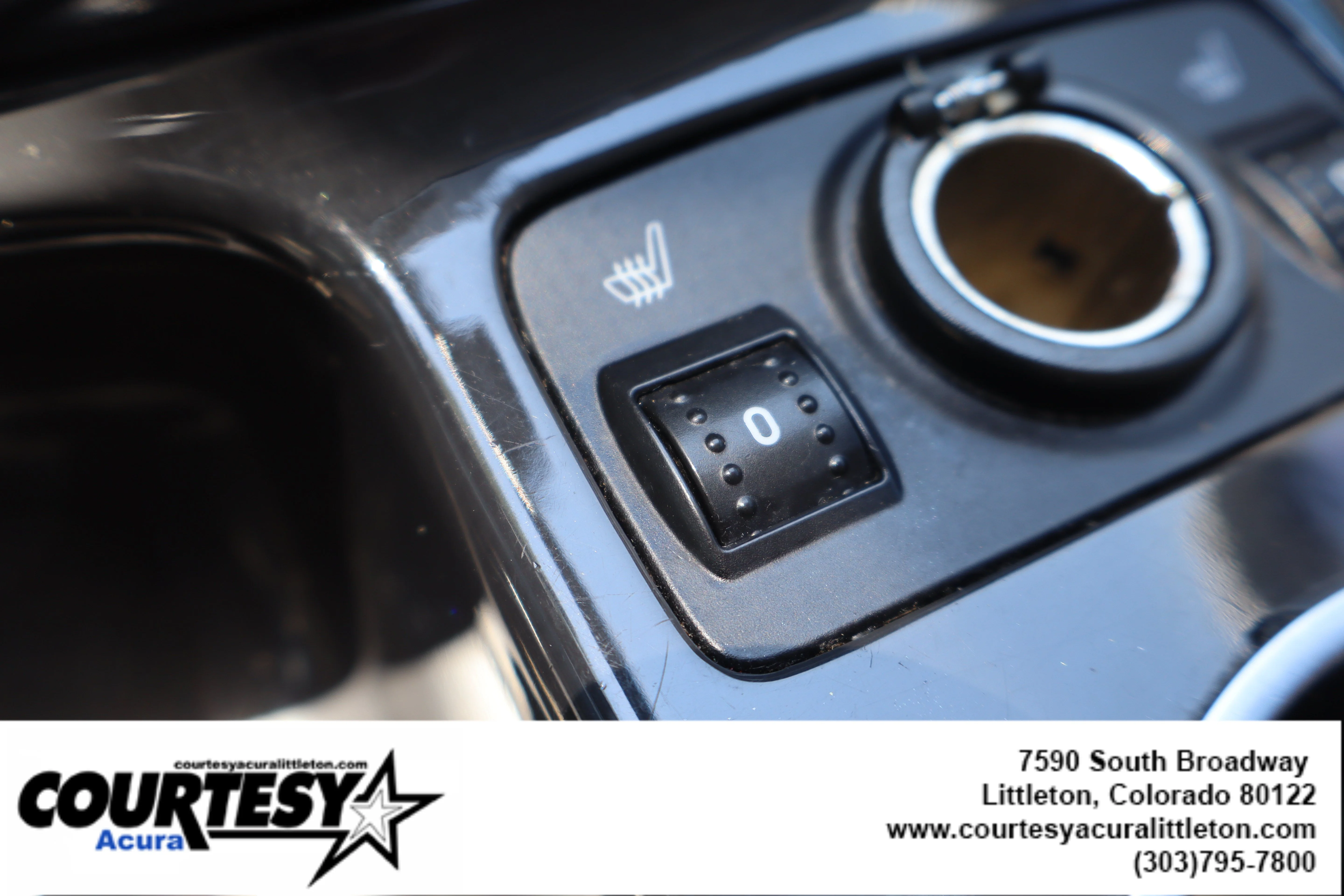 Used 2014 Black Ford Titanium image 19