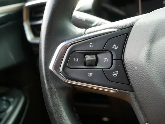 Used 2024 Sterling Gray Metallic Chevrolet ACTIV image 25
