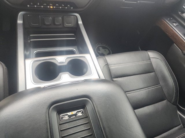 Used 2018 Red GMC Denali image 17