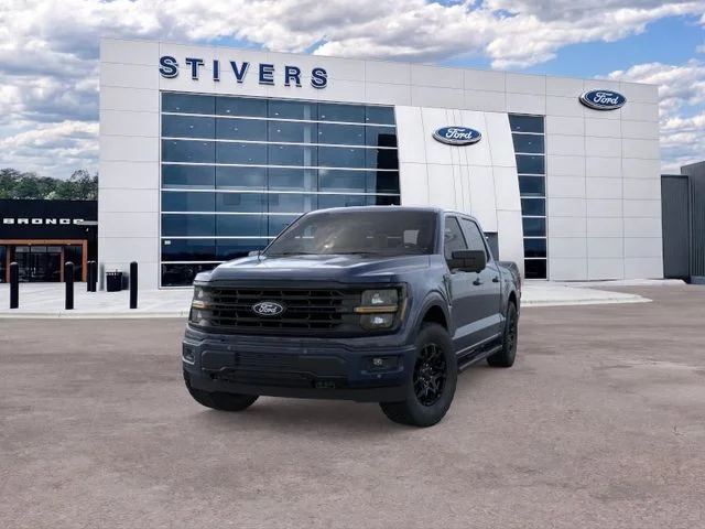 New 2026 Blue Ford XLT image 3