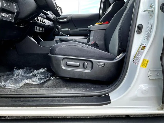 Used 2021 White Toyota TRD Off-Road image 39