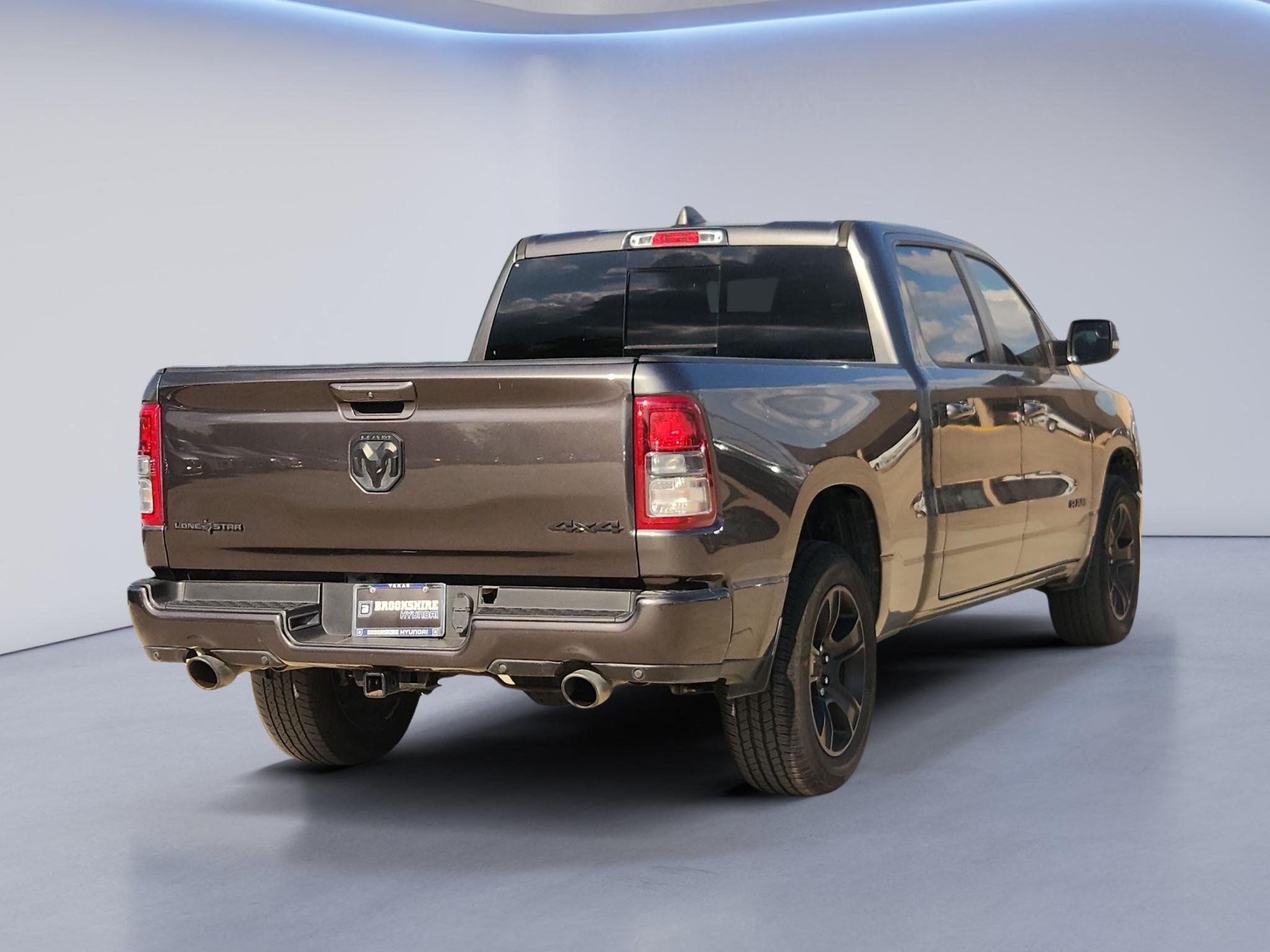 Used 2022 Granite Crystal Metallic Clearcoat Ram Lone Star image 6