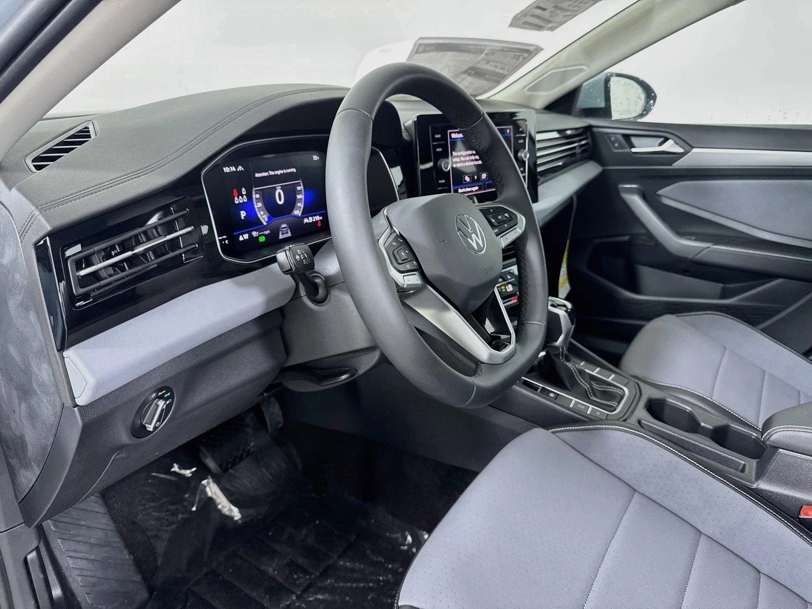 New 2027 GRAY Volkswagen SE image 9