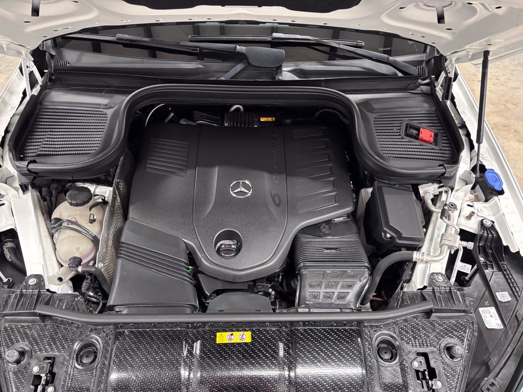 Used 2024 White Mercedes-Benz GLE 450 image 25