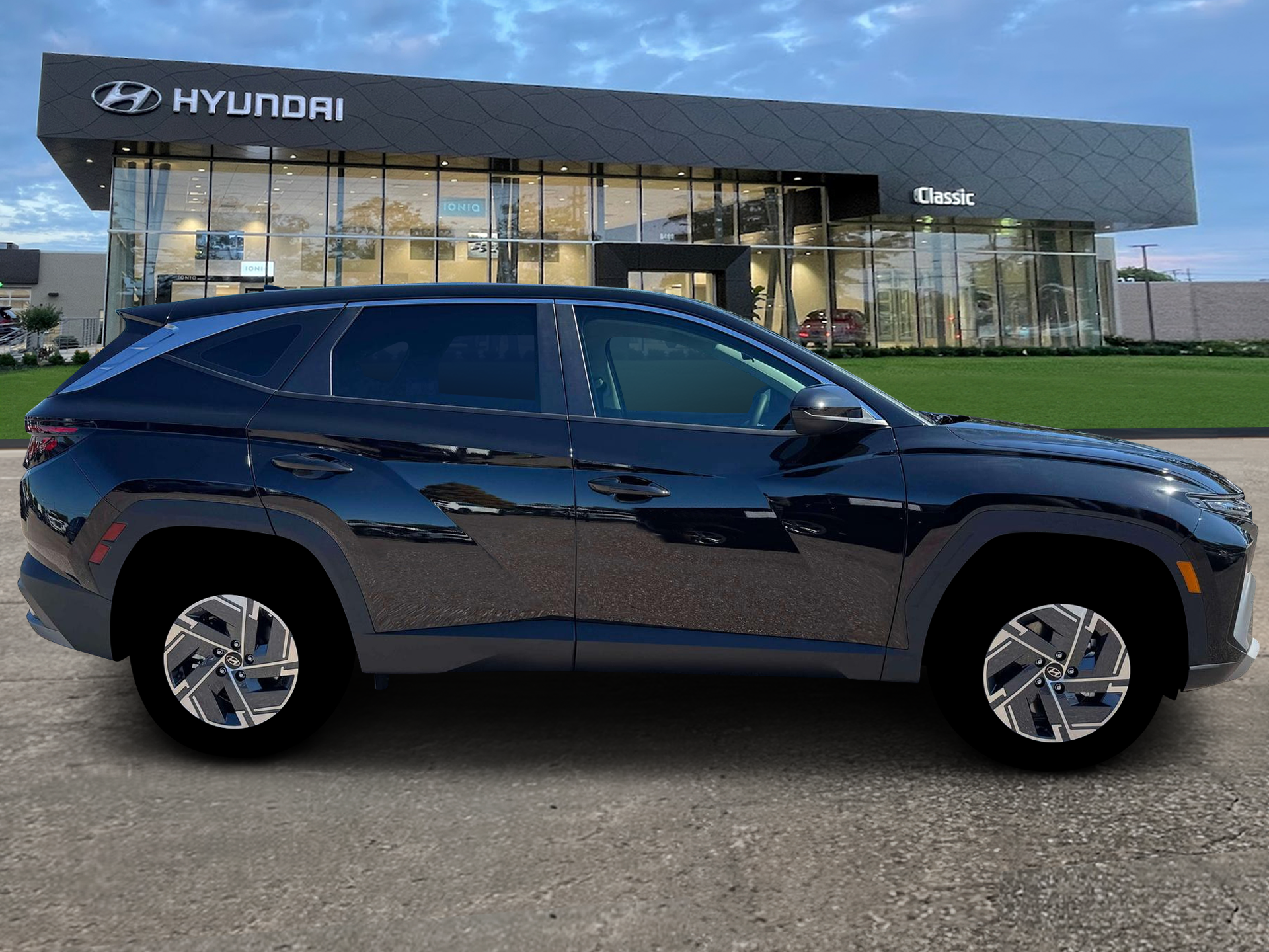 New 2026 Ash Black Hyundai Blue SE image 9