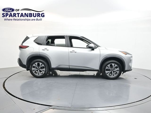Used 2023 Brilliant Silver Metallic Nissan SV image 7